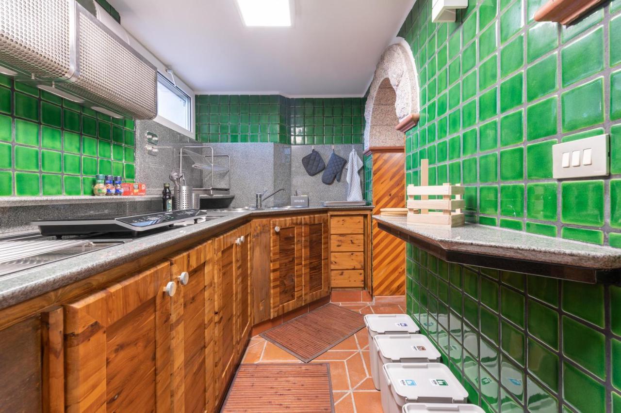 La Casa Davanti Al Mare 콰르투 산텔레나 외부 사진