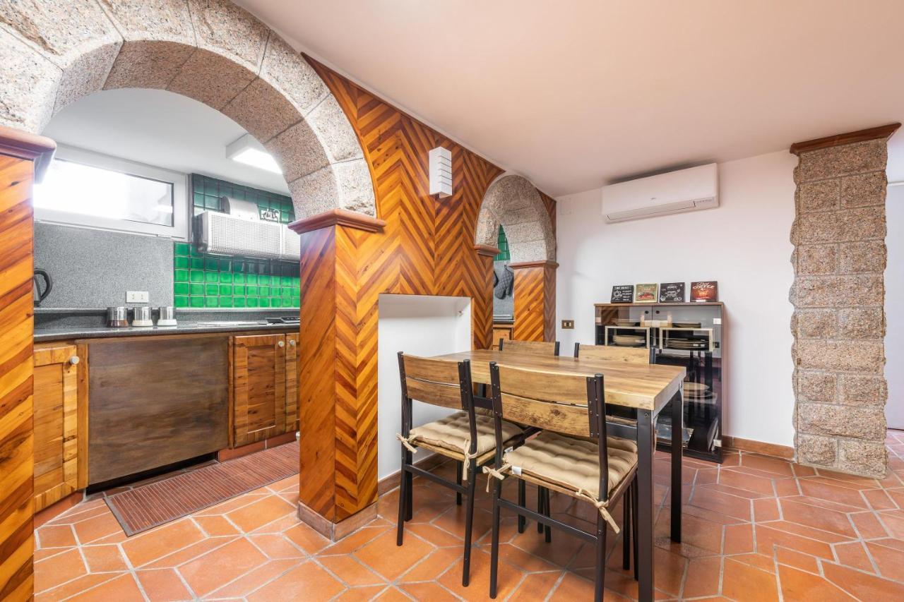 La Casa Davanti Al Mare 콰르투 산텔레나 외부 사진
